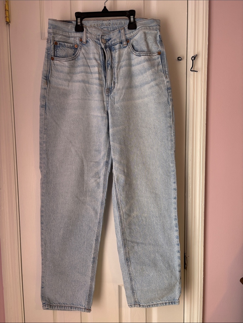 American Eagle Outfitters Light Blue Straight Leg Jeans 6 x-short